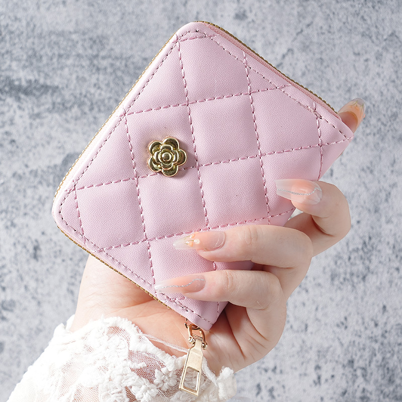 New Europe and the United Stat – Luxury Bags Europe recenzja i cena