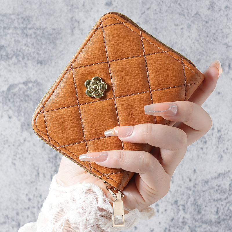New Europe and the United Stat – Luxury Bags Europe recenzja i cena