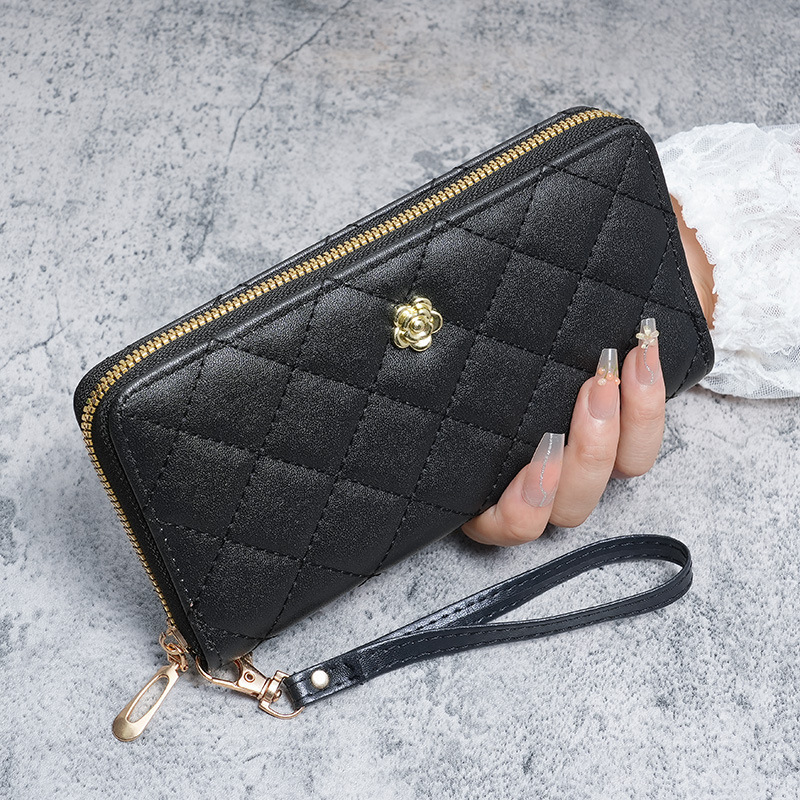 New Europe and the United Stat – Luxury Bags Europe recenzja i cena
