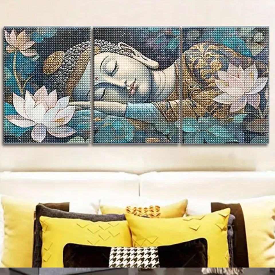 Lotus Sleeping Buddha Diamond  – Luxury Bags Europe recenzja i cena